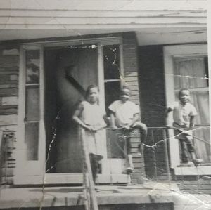 Meet your Posher, Eric